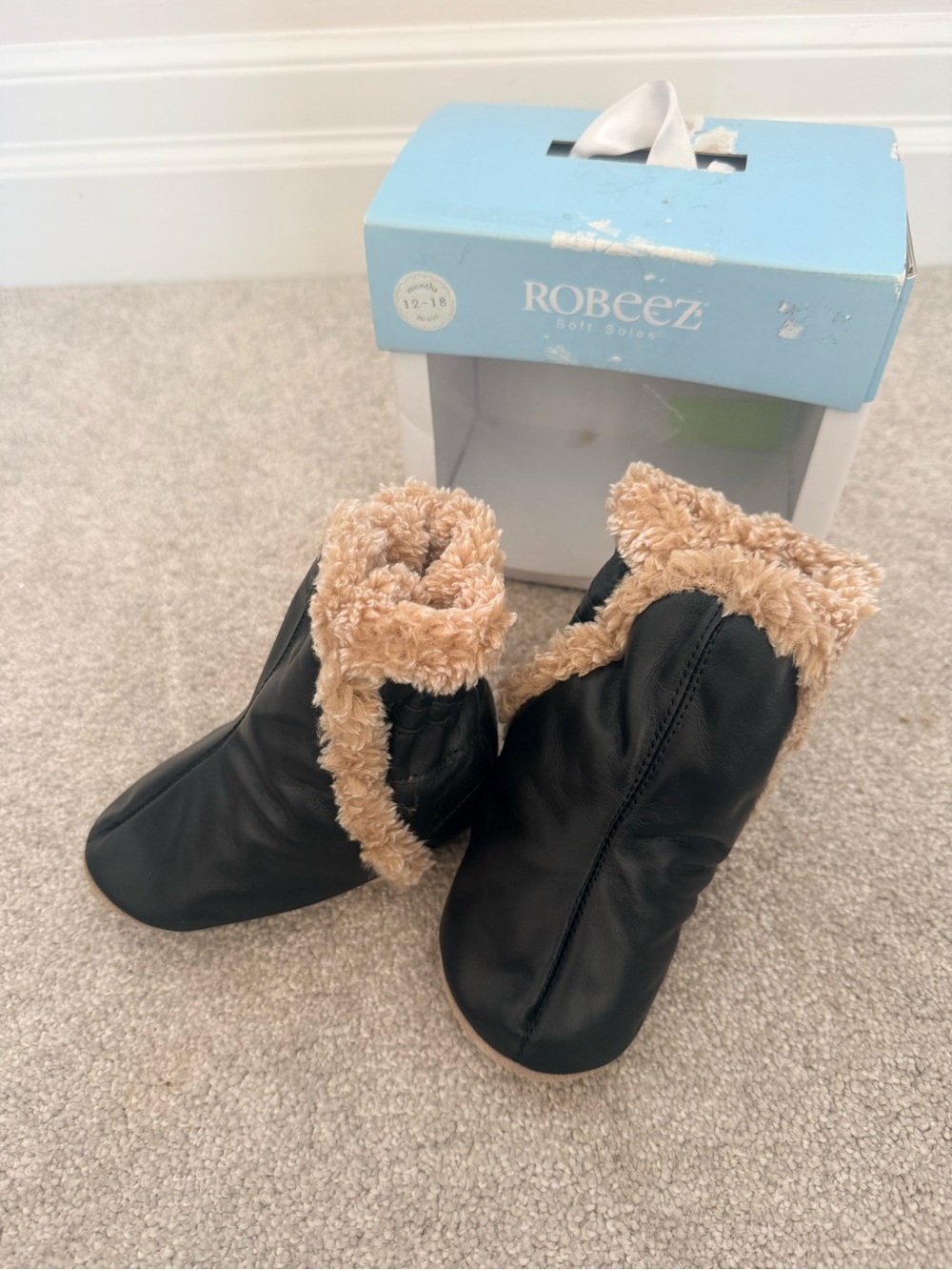 Robeez Black Leather Infant Boots with Tan Faux Fur Cuff